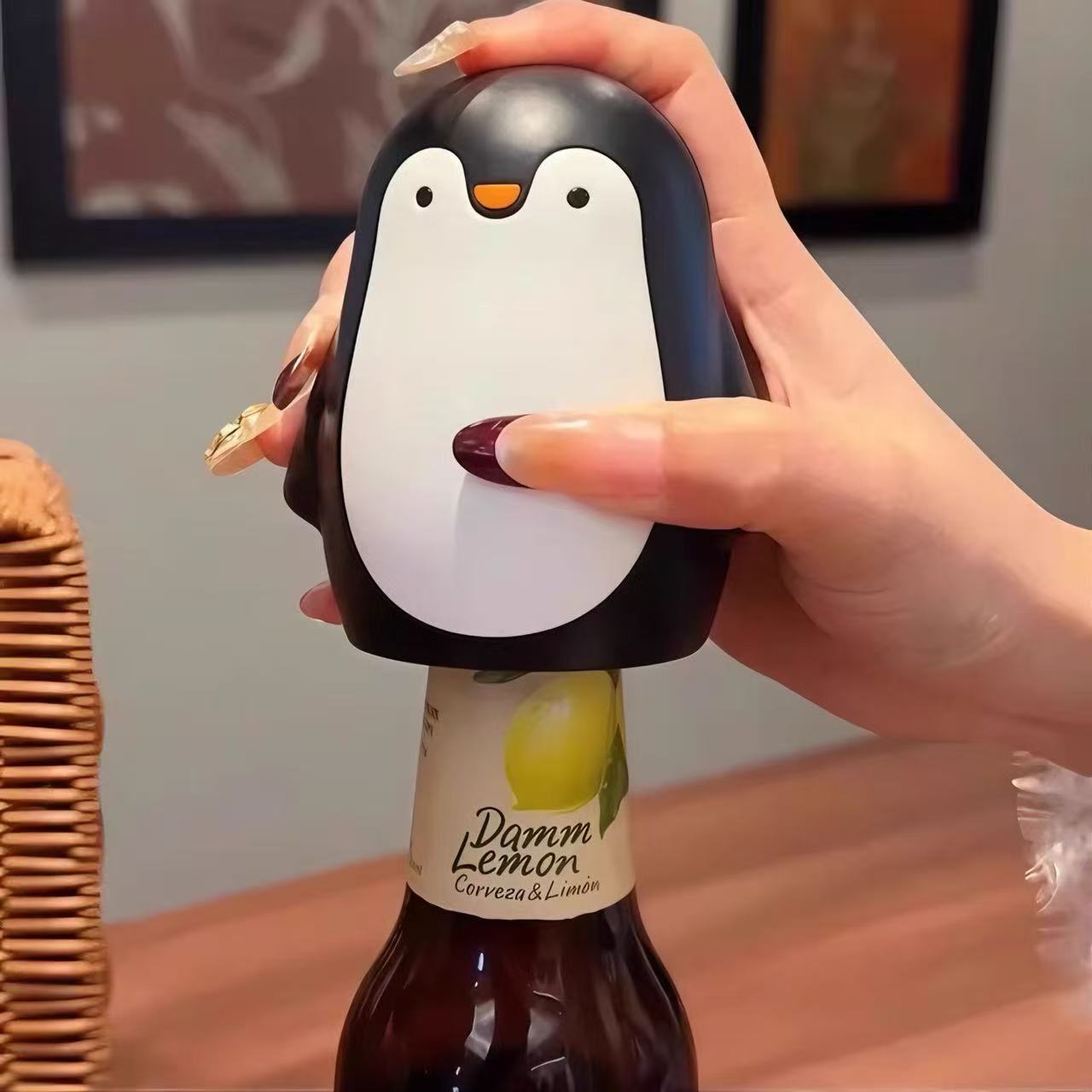 The Ultimate Penguin Opener: U - Kitchen Gadgets Gifts For Him บทวิจารณ์และราคา